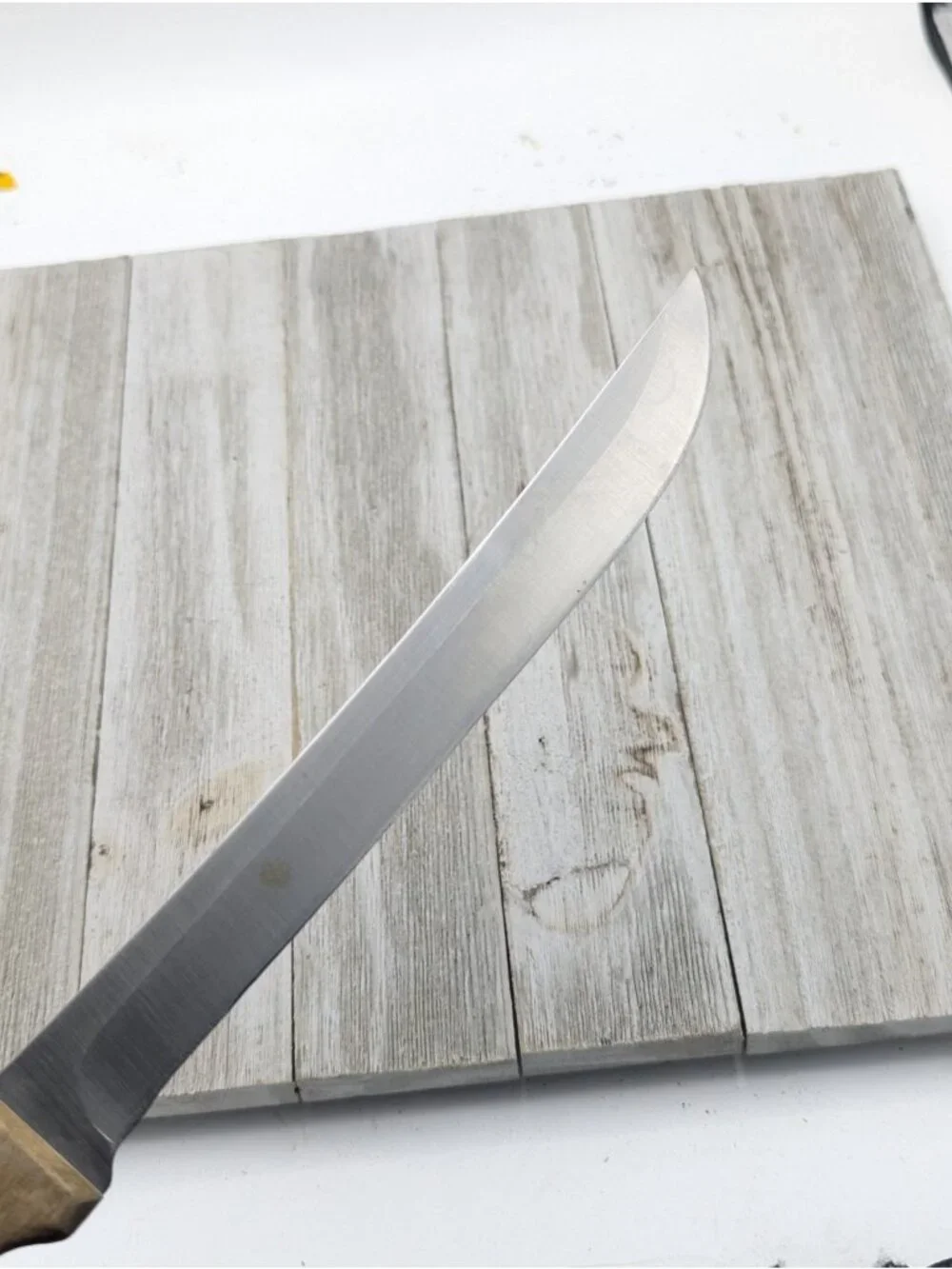 Chicago Cutlery features brand